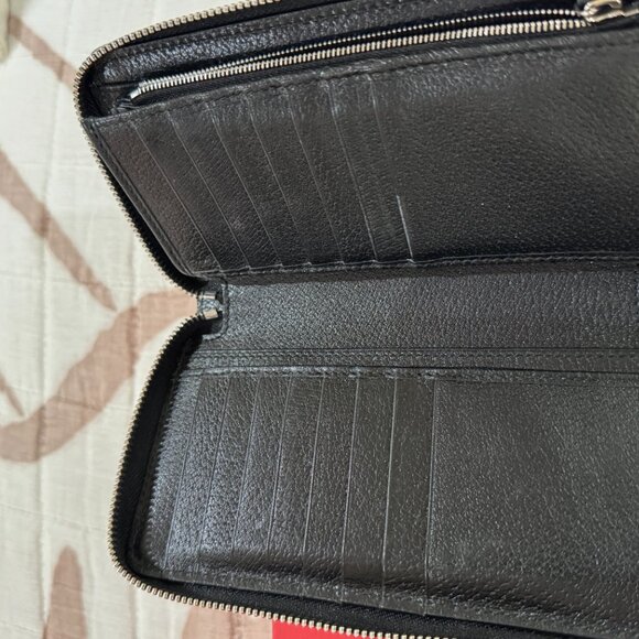 Gucci Wallet – Great Condition - Picture 2 of 5